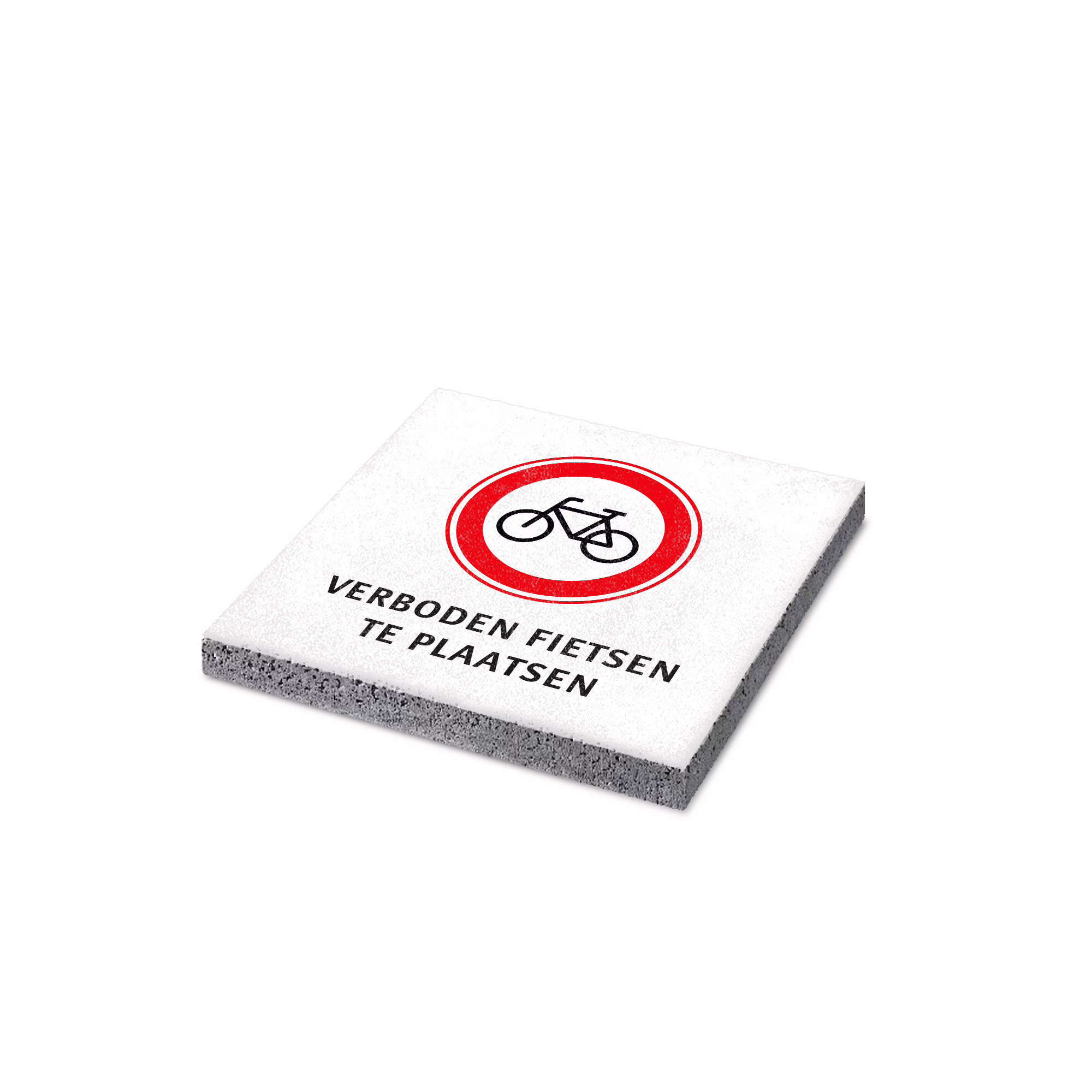 Tegel met opdruk 'Verboden fietsen te plaatsen'